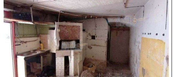 Studio in Giffoni Valle Piana, Italy No. 31188 25