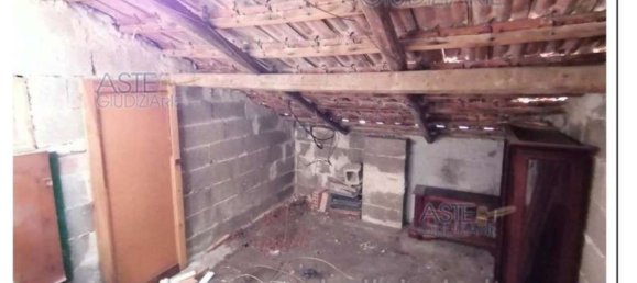 Studio in Giffoni Valle Piana, Italy No. 31188 22