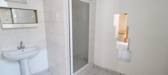 3 bedrooms House in Hirson, France No. 234988 6