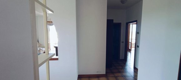 3 rooms Apartment in Gambassi Terme, Italy No. 85652 3