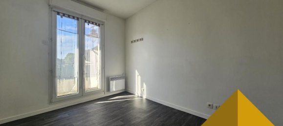 1 bedroom Apartment in Maisons-Alfort, France No. 176861 5