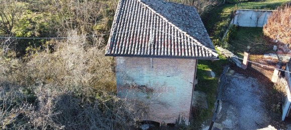 Casa de 4 habitaciónes en Castagnole delle Lanze, Italy No. 66170 14