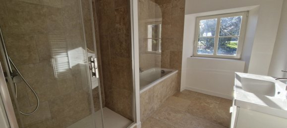 5 bedrooms House in Goussainville, France No. 154699 13