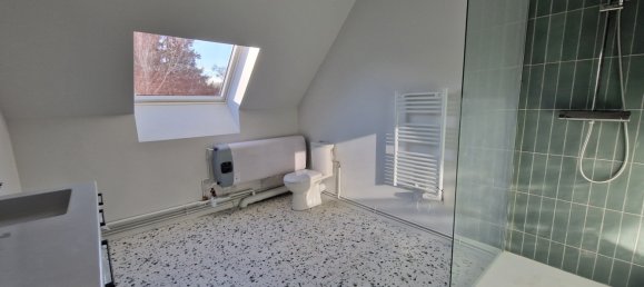 5 bedrooms House in Goussainville, France No. 154699 18