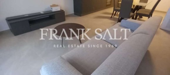 1 chambre Penthouse à Pieta, Malta No. 7244 3