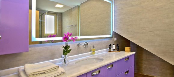 9 bedrooms Villa in Anavyssos, Greece No. 6671 26