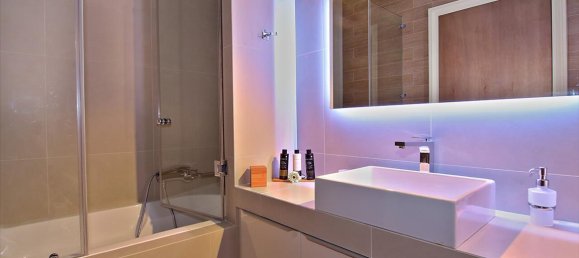 9 bedrooms Villa in Anavyssos, Greece No. 6671 13