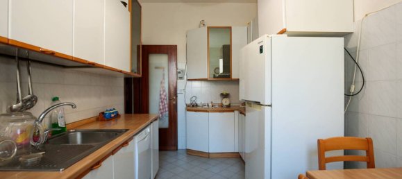 4 bedrooms Apartment in Genoa, Italy No. 329848 19