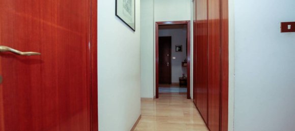 4 bedrooms Apartment in Genoa, Italy No. 329848 21