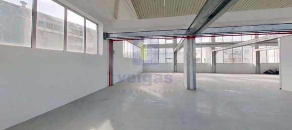 500m² Warehouse in Loures, Portugal No. 88293 3