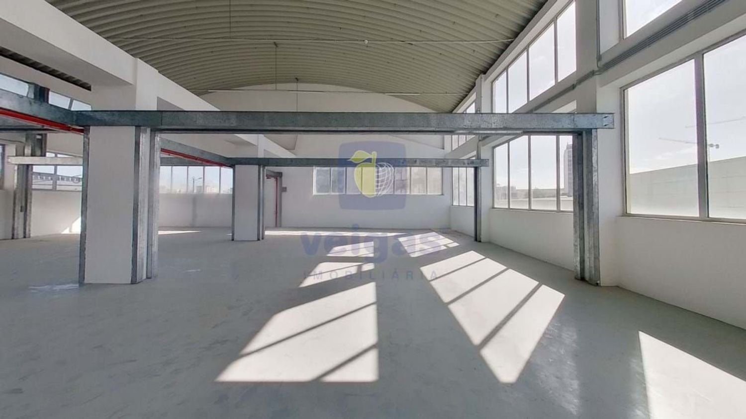 500m² Warehouse in Loures, Portugal No. 88293