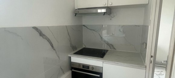 1 bedroom Apartment in La Garenne-Colombes, France No. 177374 3