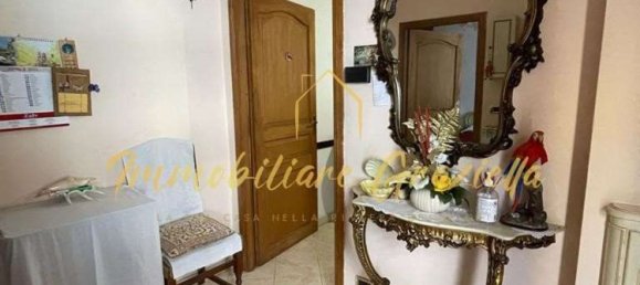 Квартира с 2 комнатами в Вентимилья, Италия № 11684 6