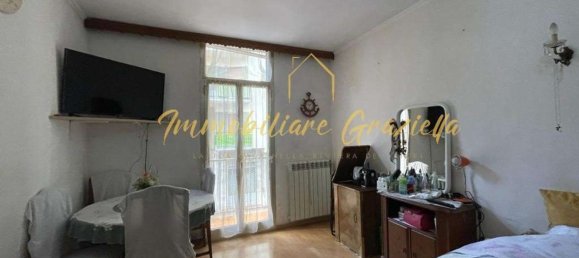 Квартира с 2 комнатами в Вентимилья, Италия № 11684 8