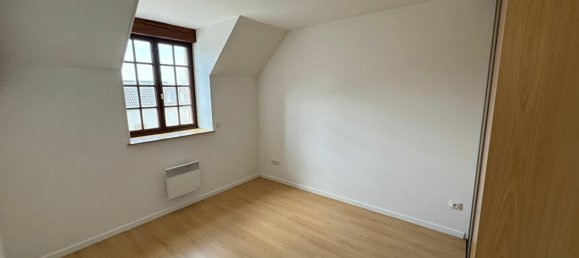 3 غرف نوم بناية في La Chapelle-Saint-Ursin, France رقم 68226 5