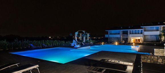 3غرفة شقة في Desenzano del Garda, Italy رقم 307613 27