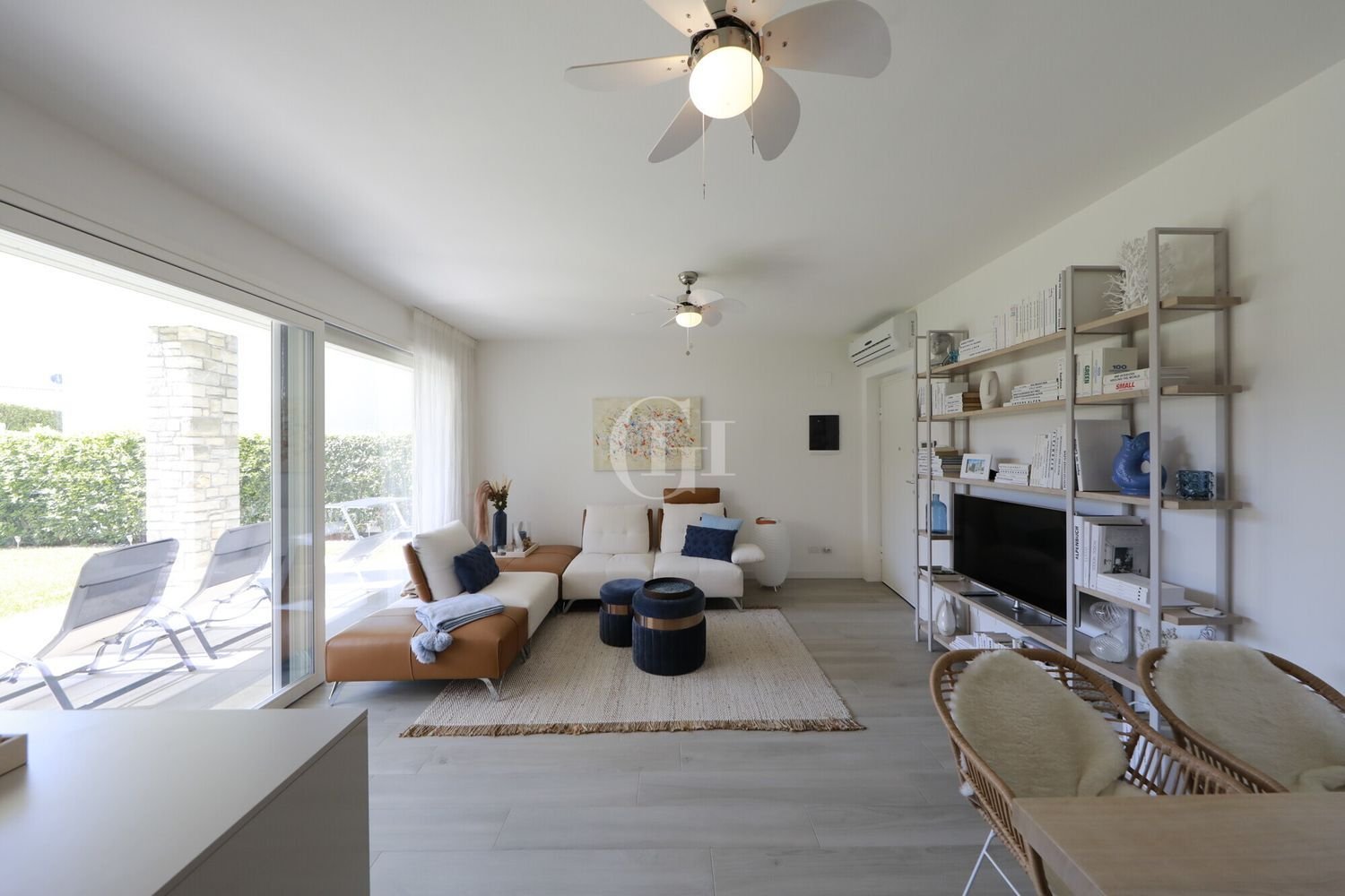 3غرفة شقة في Desenzano del Garda, Italy رقم 307613