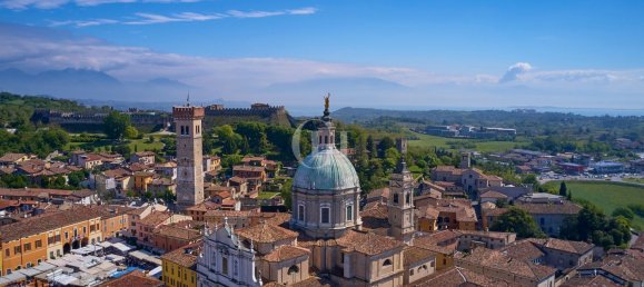 3غرفة شقة في Desenzano del Garda, Italy رقم 307613 34