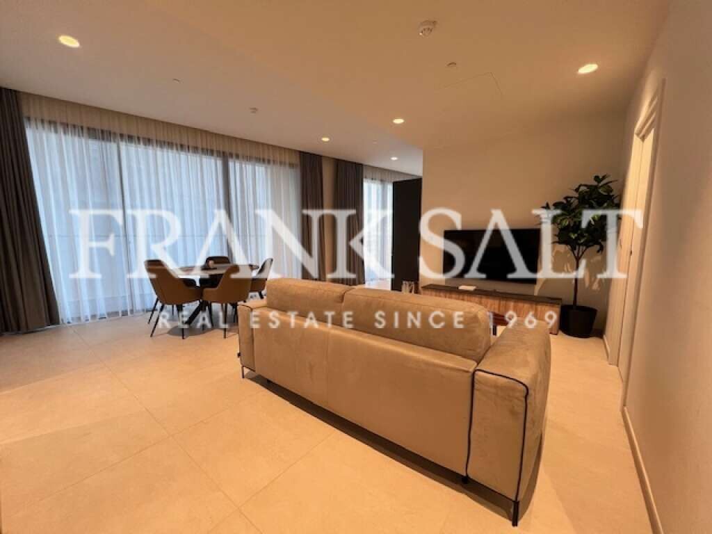 Apartamento T1 em Saint Julian's, Malta N.º 5074