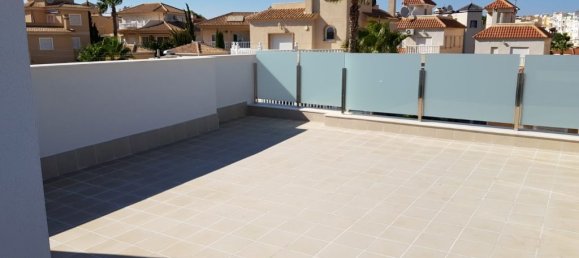 Villa T4 em Villamartin, Spain N.º 8654 12
