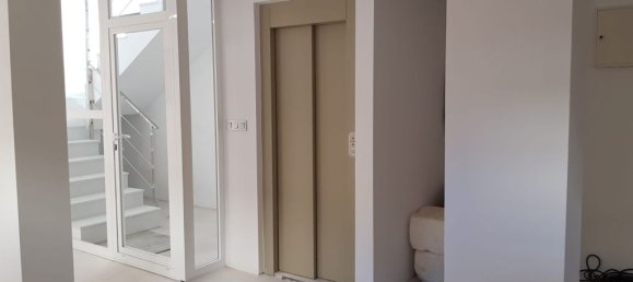 Villa T4 em Villamartin, Spain N.º 8654 7