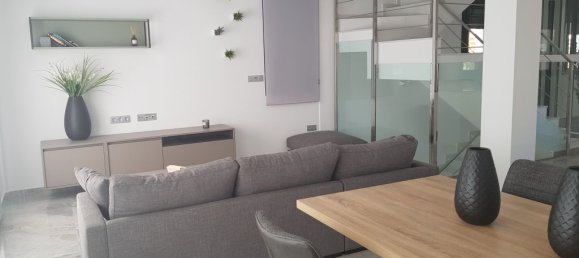 Villa T4 em Villamartin, Spain N.º 8654 14