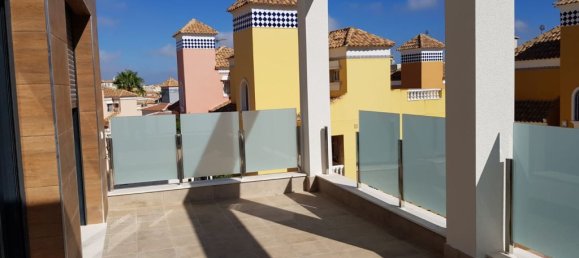 Villa T4 em Villamartin, Spain N.º 8654 11