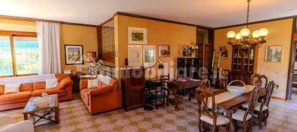 6 غرف نوم فيلا في Fiumicino, Italy رقم 371260 17