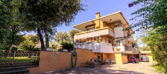 6 غرف نوم فيلا في Fiumicino, Italy رقم 371260 6