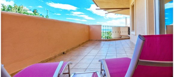 3 bedrooms Apartment in Marbella, Spain No. 93065 6