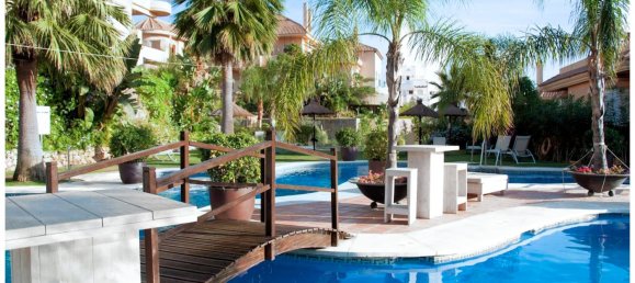 3 bedrooms Apartment in Marbella, Spain No. 93065 3