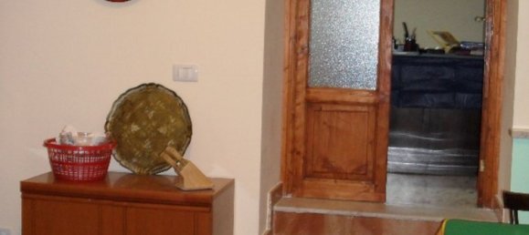 2 rooms Apartment in Piana degli Albanesi, Italy No. 255499 2