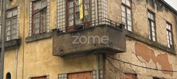 9 Schlafzimmer Gebäude in Porto, Portugal, Nr. 14241 12