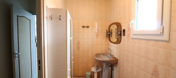 2 bedrooms House in Clere-les-Pins, France No. 98116 21