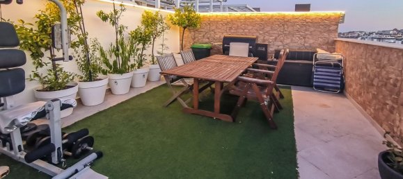 Ático de 3 dormitorios en Estepona, Spain No. 133946 26