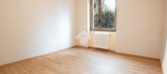 2 غرف نوم شقة في Bergamo, Italy رقم 218900 40