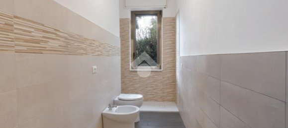 2 غرف نوم شقة في Bergamo, Italy رقم 218900 26