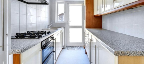 3 bedrooms House in Hemel Hempstead, United Kingdom No. 4709 4