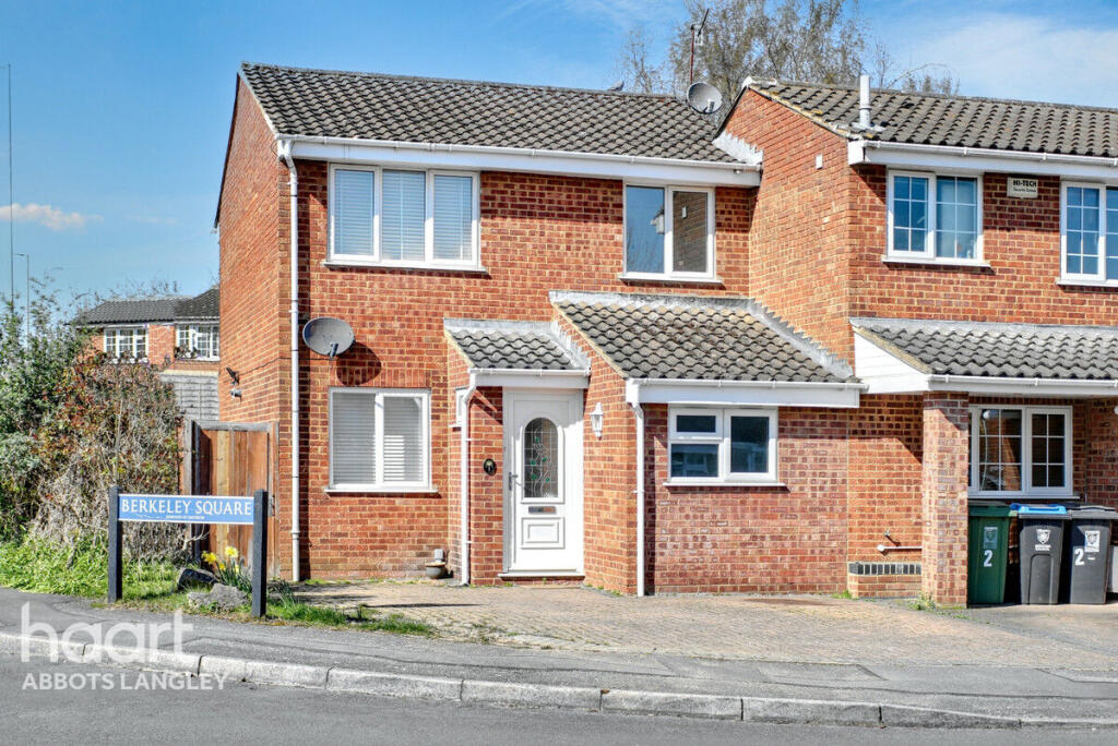 3 bedrooms House in Hemel Hempstead, United Kingdom No. 4709