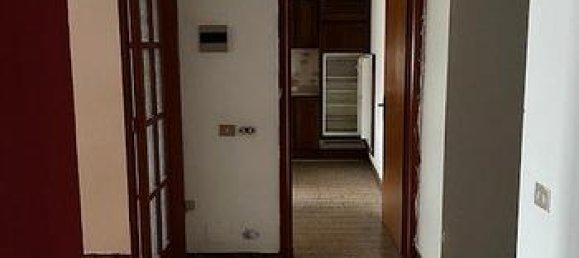 9-salle Appartement à Montagna in Valtellina, Italy No. 250784 4