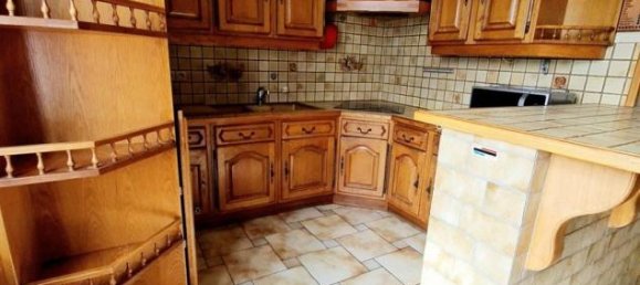 Villa de 6 dormitorios en Mont-Saint-Martin, France No. 80402 6