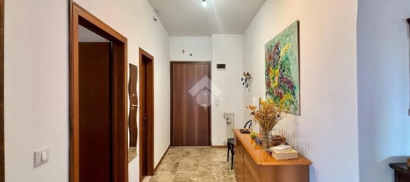 Apartamento de 3 divisões em Conegliano, Italy N.º 287779 9