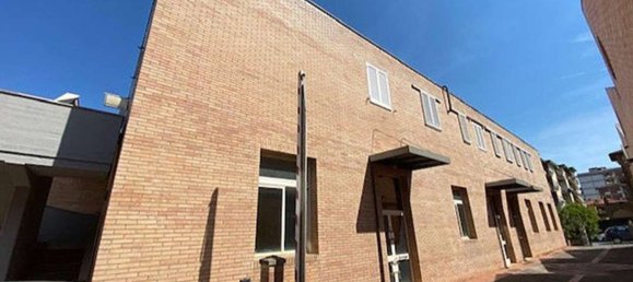 6-Zimmer Wohnung in San Giovanni Valdarno, Italy, Nr. 200030 11