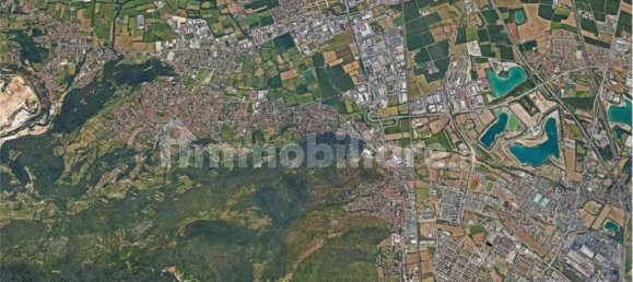 Квартира с 5 комнатами в Брешиа, Италия № 353811 14