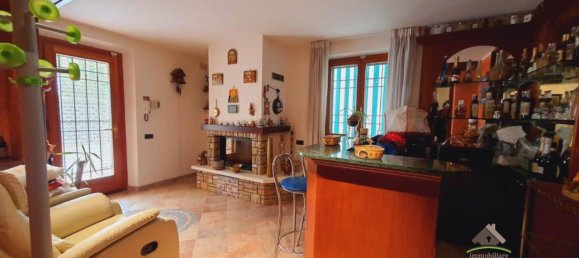 8 rooms Villa in Capannori, Italy No. 19269 18