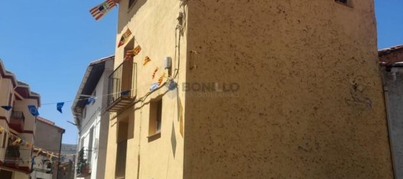 3 bedrooms House in Teruel, Spain No. 162263 2