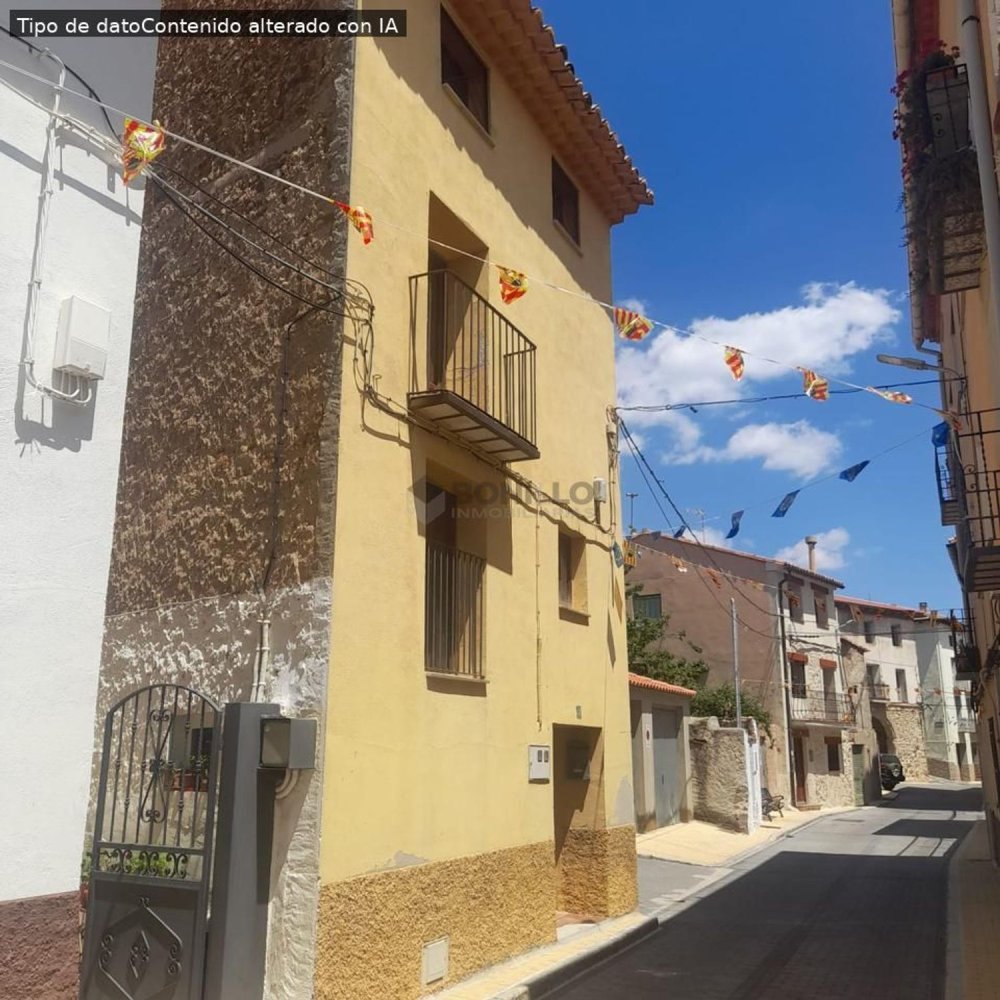 3 bedrooms House in Teruel, Spain No. 162263