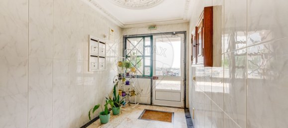 3 bedrooms Apartment in Cascais, Portugal No. 292417 18