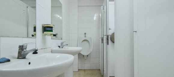 778m² Warehouse in Granada, Spain No. 105021 15