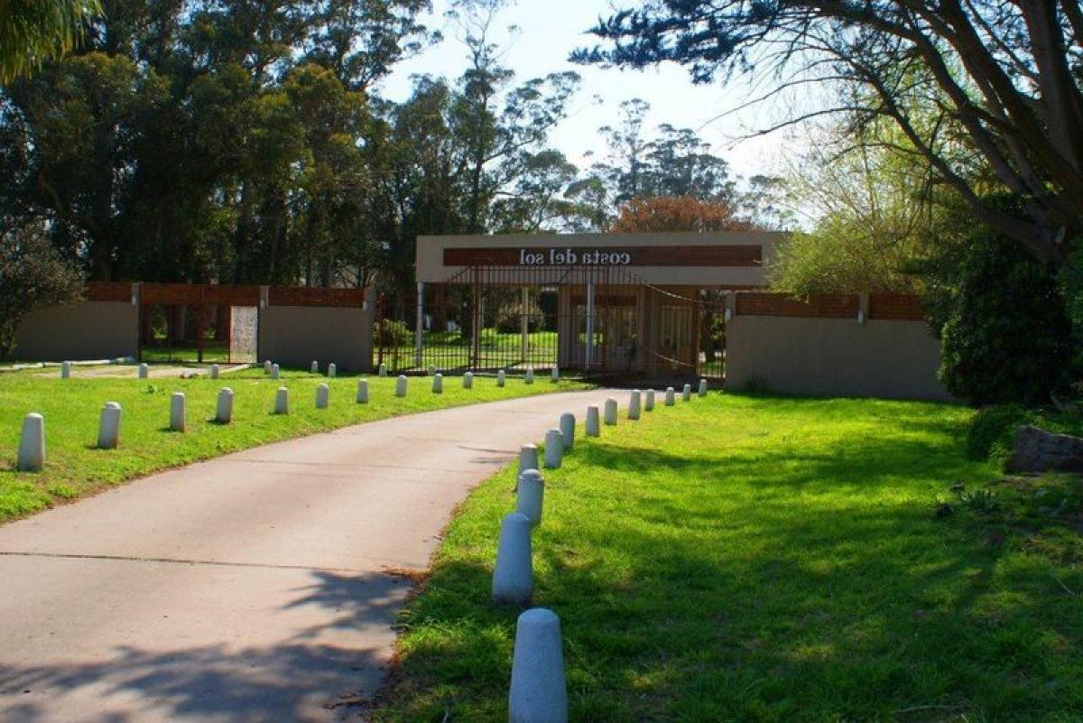  Land in Mar del Plata, Argentina No. 115022